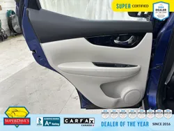 Vehicle photo 20