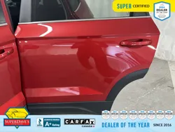 Vehicle photo 19
