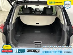 Vehicle photo 31