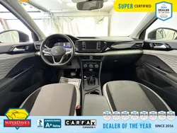 Vehicle photo 22