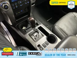 Vehicle photo 28