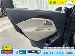 Vehicle photo 20