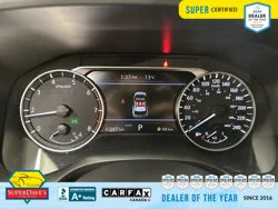 Vehicle photo 14