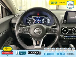 Vehicle photo 23