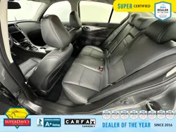 Vehicle photo 21