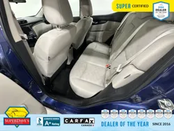 Vehicle photo 21