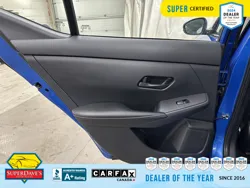 Vehicle photo 20
