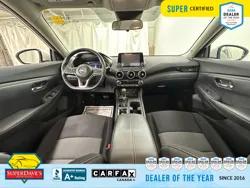 Vehicle photo 21