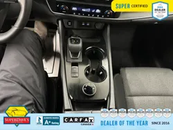 Vehicle photo 30