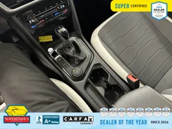 Vehicle photo 33
