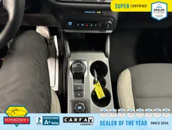 Vehicle photo 30