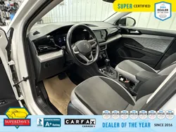Vehicle photo 16