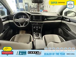 Vehicle photo 18