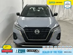 Vehicle photo 24