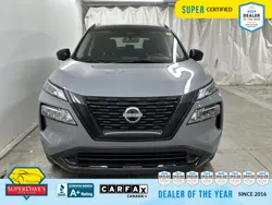 Vehicle photo 16