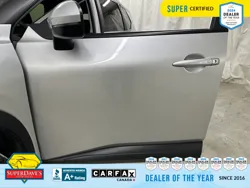 Vehicle photo 15