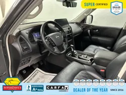 Vehicle photo 17