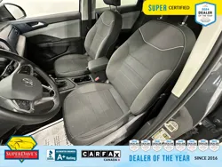 Vehicle photo 18