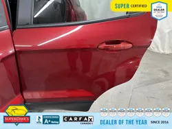Vehicle photo 19