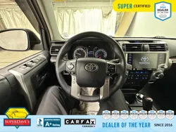 Vehicle photo 22