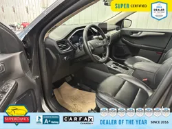 Vehicle photo 16