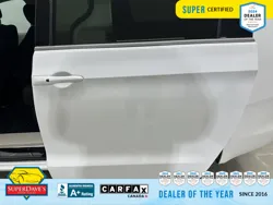 Vehicle photo 19