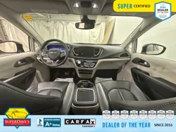 Vehicle photo 22