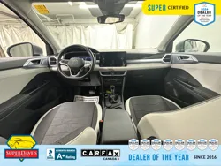 Vehicle photo 27