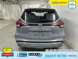 Vehicle photo 28