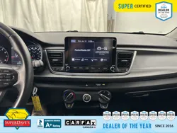 Vehicle photo 25