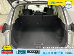 Vehicle photo 31