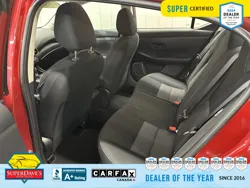 Vehicle photo 19