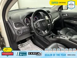 Vehicle photo 17