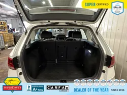 Vehicle photo 17