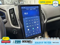 Vehicle photo 15
