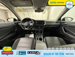 Vehicle photo 22