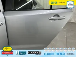 Vehicle photo 19