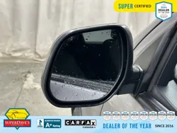 Vehicle photo 14