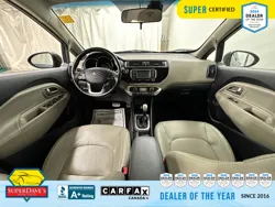 Vehicle photo 22