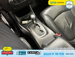 Vehicle photo 29