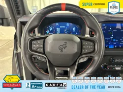 Vehicle photo 20